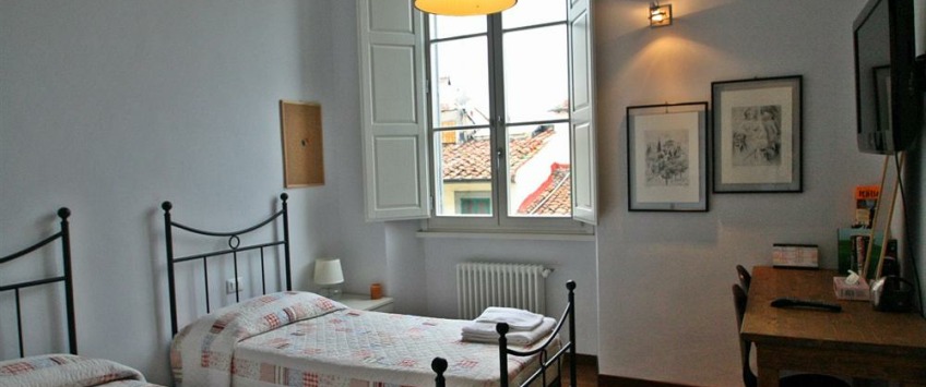 Apartment Via Sant'Antonino Firenze - Apt 21834