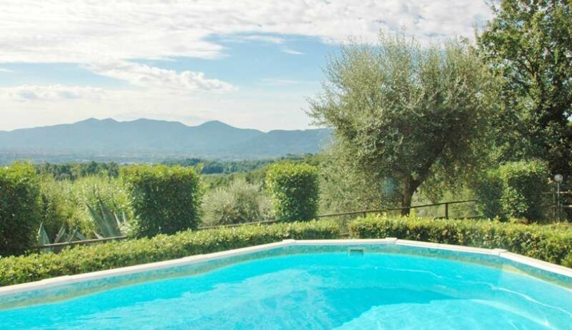 Apartment Via Villa Fontana Lucca - Apt 35925