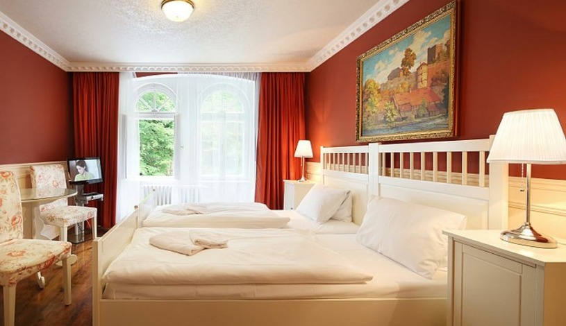 VILLA BASILEIA Riverside Karlovy Vary