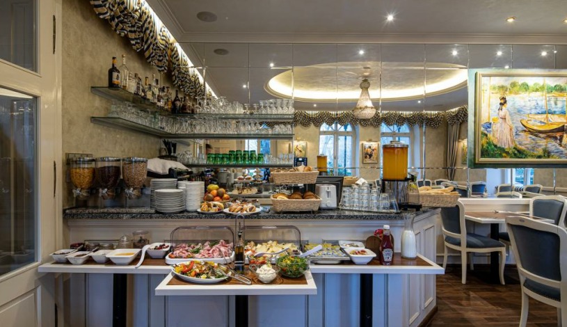 VILLA BASILEIA Riverside Karlovy Vary