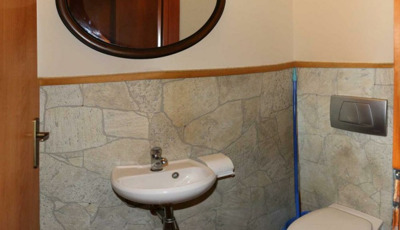BookClever Apartments Prague Praha - City  Garden Apartments  wellness  5 - Studio 6 os. v suterénu koupelna mimo pokoj