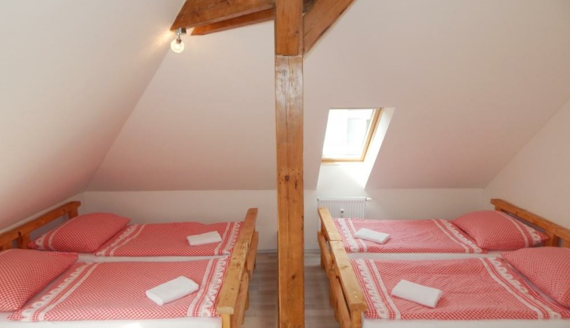 BookClever Apartments Prague Praha - Garden Grape House 6 - Apartmán pro 8   2.patro dvě ložnice,kuchyň