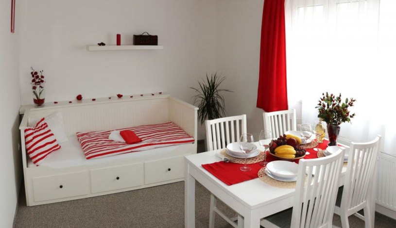 BookClever Apartments Prague Praha - SouthWest Apartments A6 - Apartmán 6 os. 2.patro dvě ložnice s balkonem