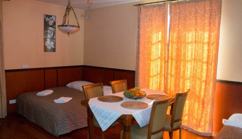 BookClever Apartments Prague Praha - City  Garden Apartments  wellness  4 - Studio 4 os. s kuchyní přízemí u bazénu