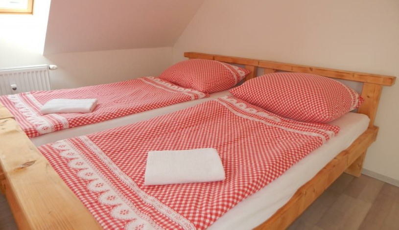 BookClever Apartments Prague Praha - Garden Grape House 6 - Apartmán pro 8   2.patro dvě ložnice,kuchyň