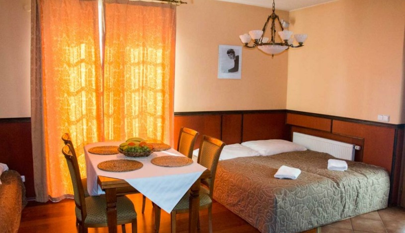BookClever Apartments Prague Praha - City  Garden Apartments  wellness  4 - Studio 4 os. s kuchyní přízemí u bazénu