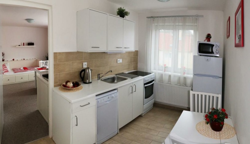 BookClever Apartments Prague Praha - SouthWest Apartments A6 - Apartmán 6 os. 2.patro dvě ložnice s balkonem