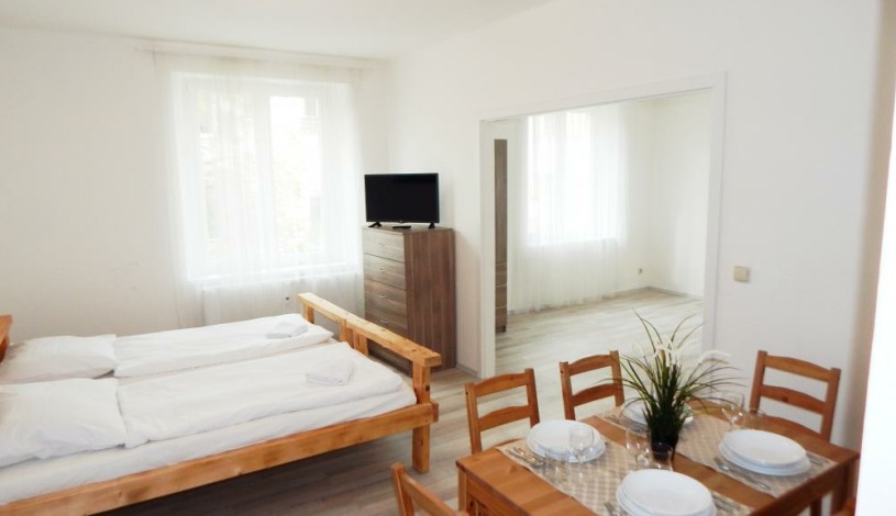 BookClever Apartments Prague Praha - Garden Grape House 2 a 4 - Apartmán pro 8 ,přízemí a první patro