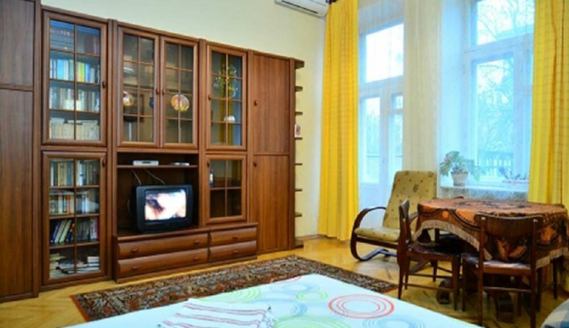 Apartment Volodymyrska Kiev - Apt 32414