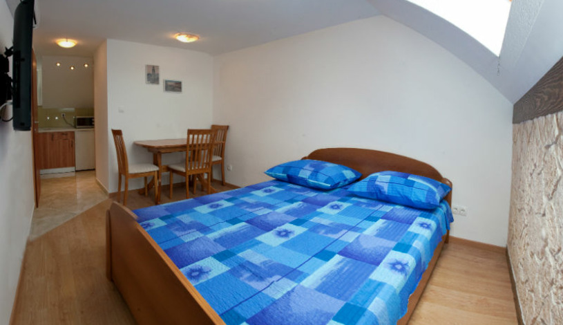 Apartment Vrh Lučac Split - Apt 23240