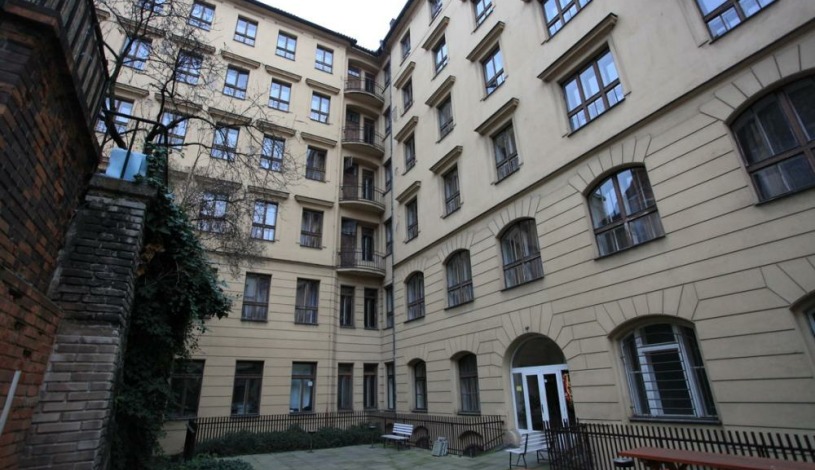 VŠ kolej Hlávkova Praha