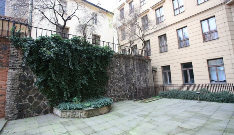 VŠ kolej Hlávkova Praha