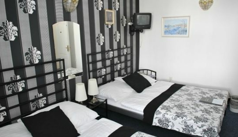 Hotel White House Praha - Four bedded room