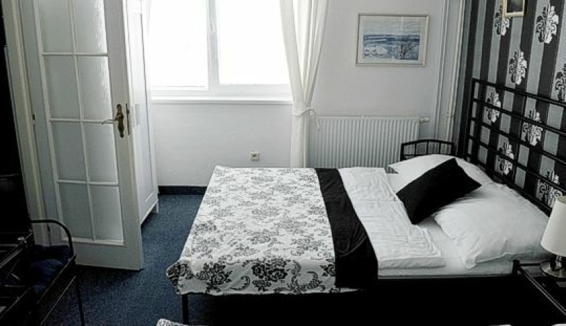 Hotel White House Praha - Four bedded room