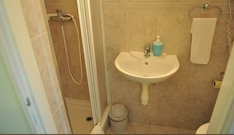 Hotel White House Praha - 6 bedded room
