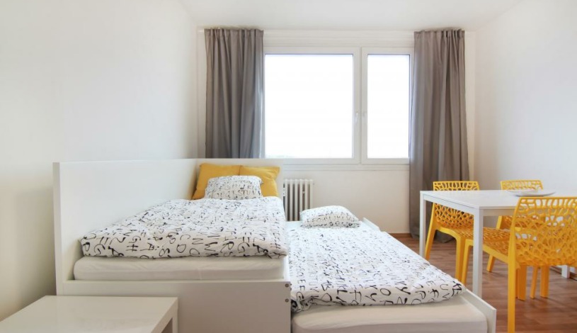 Yellow Apartment Plzeň