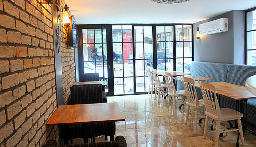 Apartment Yoğurtçu Faik Sk Istanbul - Apt 28910