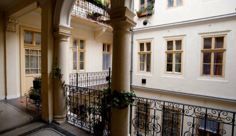 Apartment Zichy Jenő utca Budapest - Apt 22619