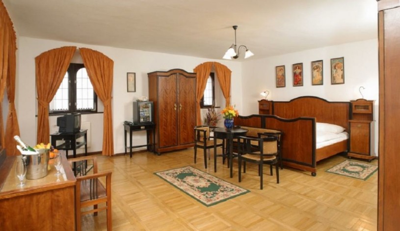 HOTEL ZLATÝ ANDĚL **** Český Krumlov