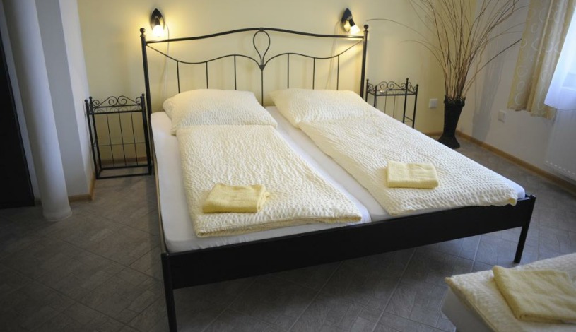 Penzion EDEN Znojmo - Třílůžkový