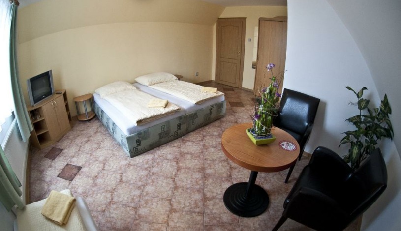 Penzion EDEN Znojmo - Třílůžkový