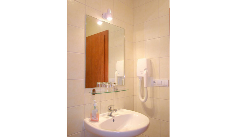 Hotel Morava Znojmo - Dvoulůžkový pokoj, Jednolůžkový pokoj