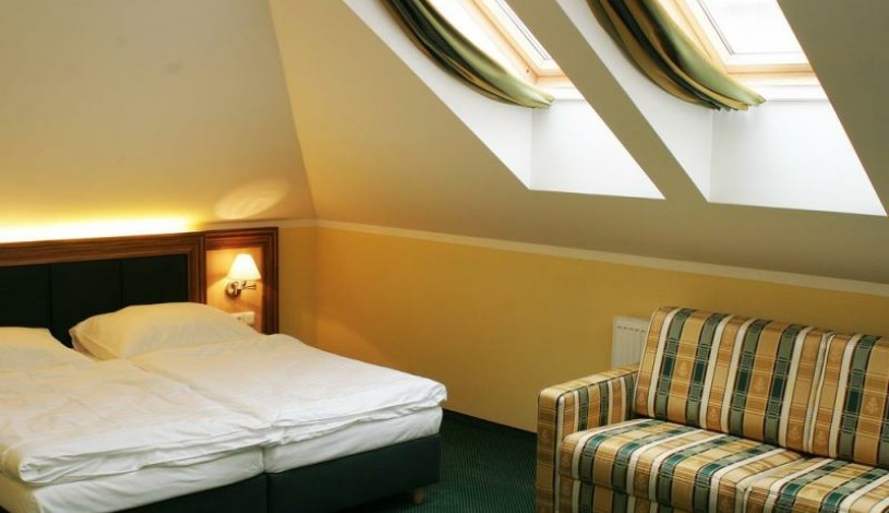 Hotel U Divadla Znojmo - Dvoulůžkový pokoj