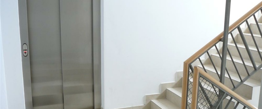 Apartment Žorža Klemansoa 1 Beograd - Apt 41510